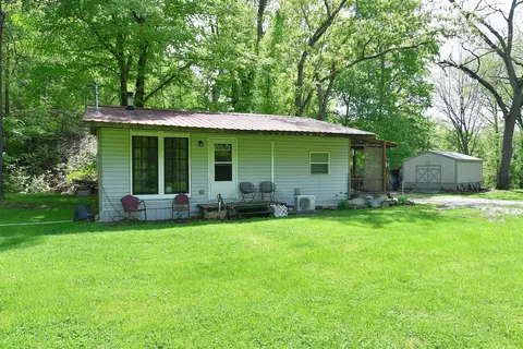 1290 Lower Licking Rd, Morehead, KY 40351