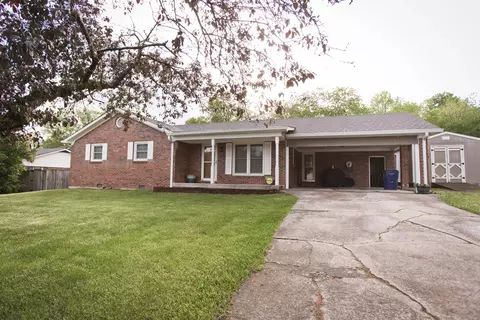 241 Christmas Ridge Rd, Berea, KY 40403