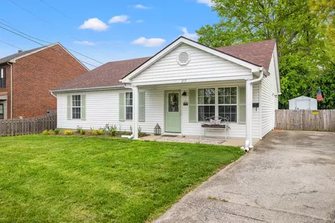 217 Berry Ave, Versailles, KY 40383