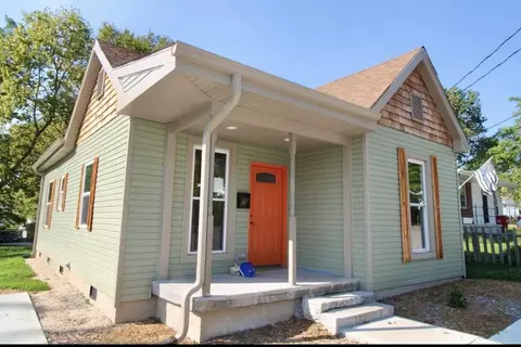 310 W Chestnut St, Nicholasville, KY 40356