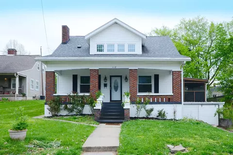118 Beechwood Ave, Shelbyville, KY 40065