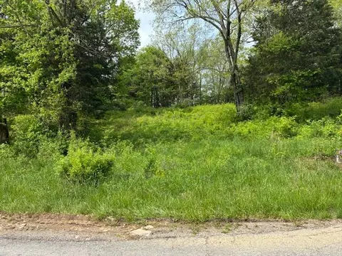 63 Elijah Ct, Lawrenceburg, KY 40342