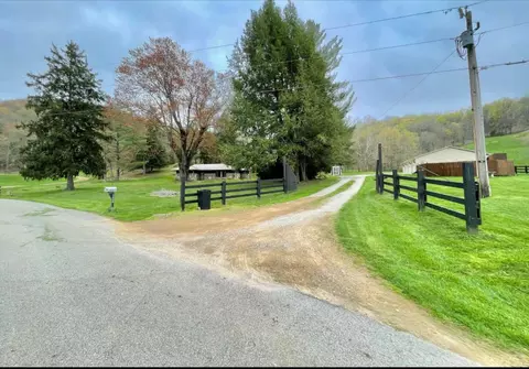 1459 Buck Lick Rd, Tollesboro, KY 41189