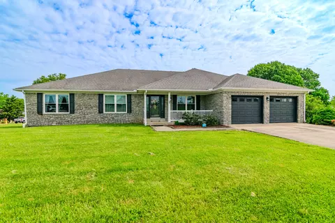 100 Metcalf Dr, Frankfort, KY 40601