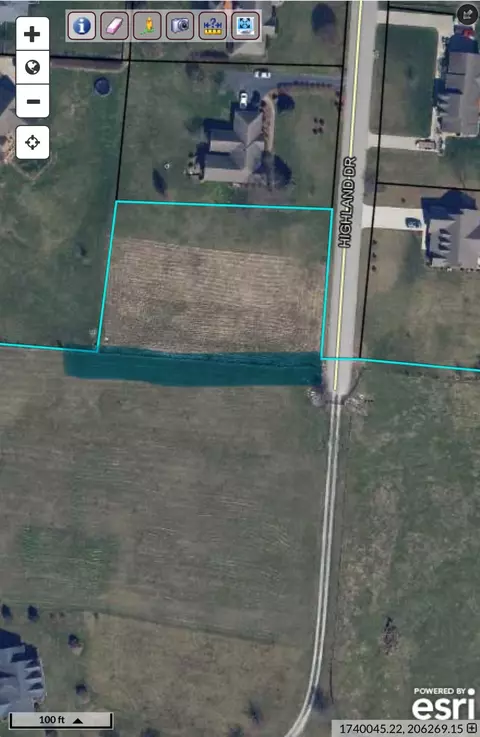 9999 Highland Dr, Mount Sterling, KY 40353