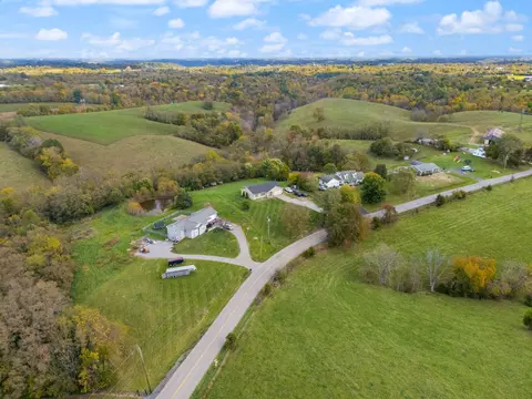 View/Area - 1237 Mt Hebron Rd, Lancaster, KY 40444 photo 3 of 10