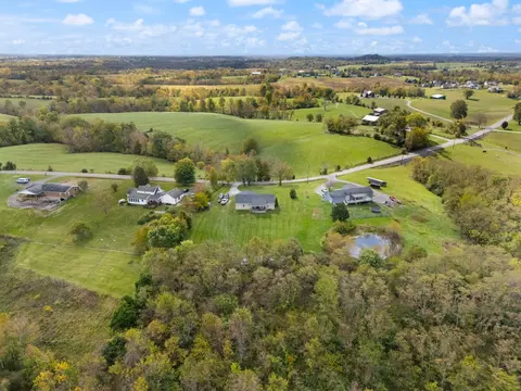 View/Area - 1237 Mt Hebron Rd, Lancaster, KY 40444 photo 7 of 10