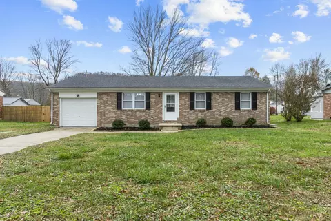85 Airwood Dr, Stanton, KY 40380