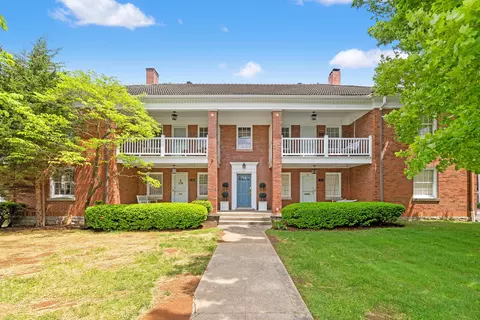 1411 Fontaine Rd, Lexington, KY 40502