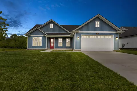 124 Hawk Ln, Mount Sterling, KY 40353