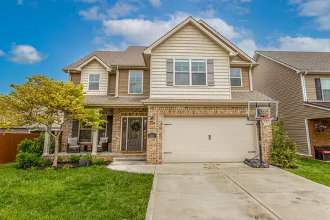 2005 Lawton Flt, Lexington, KY 40509