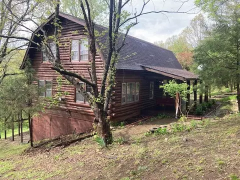 150 Railroad Ln, Sadieville, KY 40370