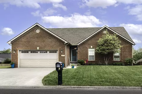 110 Lost Tree Dr, Georgetown, KY 40324