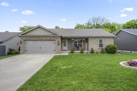 916 Auckland Ave, Richmond, KY 40475