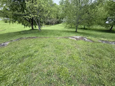 9999 Summer Springs Dr, London, KY 40744
