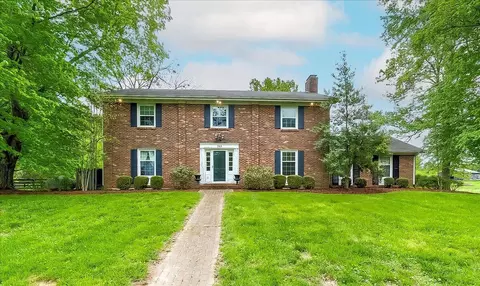 780 Peaks Mill Rd, Frankfort, KY 40601