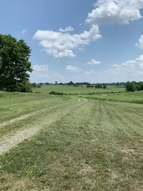 1534 Salt River Rd, Danville, KY 40422