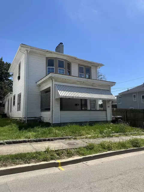 15 N Sycamore St, Mount Sterling, KY 40353