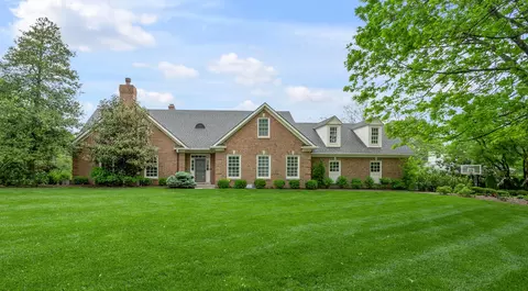 1775 Mooreland Dr, Lexington, KY 40502