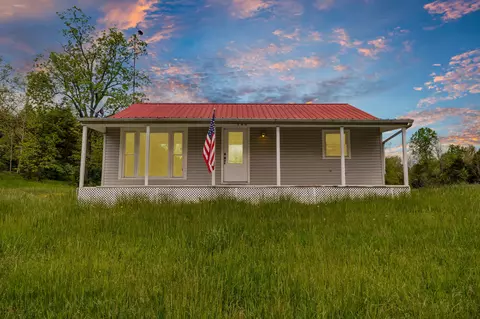 500 Rocky Rd, Salvisa, KY 40372
