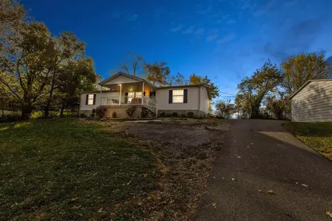 1400 Grassy Lick Rd, Mount Sterling, KY 40353