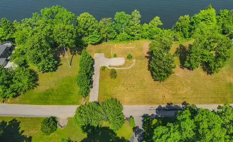 642 Water Cliff Dr, Somerset, KY 42503