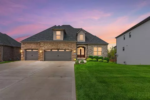 2355 Coroneo Ln, Lexington, KY 40509