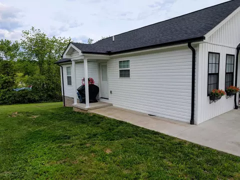 Other - 156 Sampson St, Corbin, KY 40701 photo 2 of 7