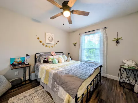 Bedroom - 156 Sampson St, Corbin, KY 40701 photo 3 of 5