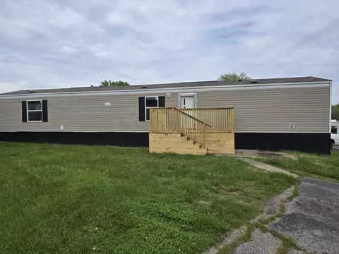 706 Williamsburg Dr, Winchester, KY 40391