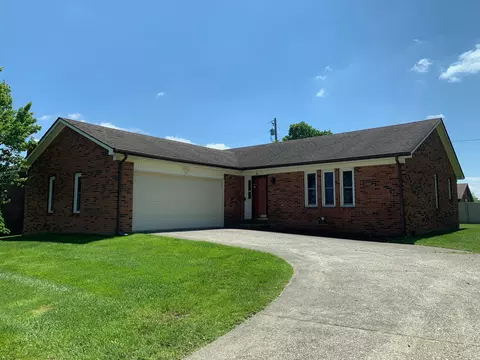 220 Delmar Dr, Richmond, KY 40475