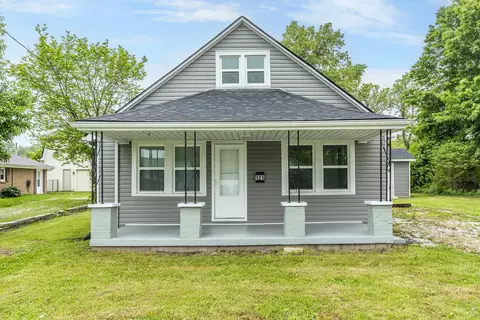 121 Oak St, Berea, KY 40403
