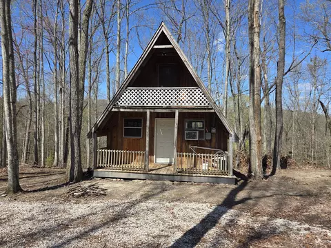 348 Pond Circle Rd, Wellington, KY 40387