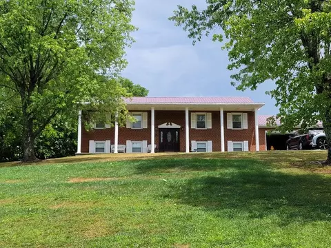 2430 Old Us 25, Berea, KY 40403