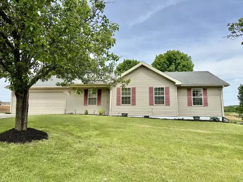 249 Canterbury Dr, Science Hill, KY 42553