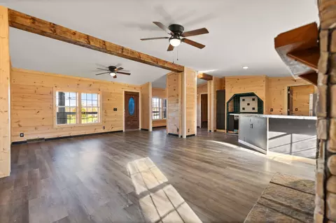 740 N Main St, Stanton, KY 40380 photo 9