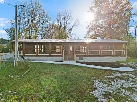 740 N Main St, Stanton, KY 40380 photo 40