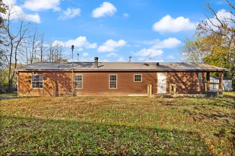 740 N Main St, Stanton, KY 40380 photo 37