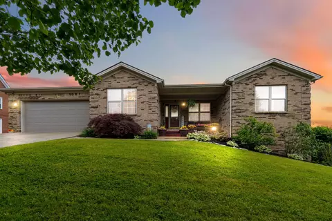 240 Percheron Dr, Richmond, KY 40475