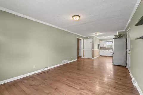 110 Ridgeway Dr, Lancaster, KY 40444 photo 4