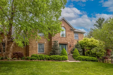7302 Sunset Ln, Crestwood, KY 40014