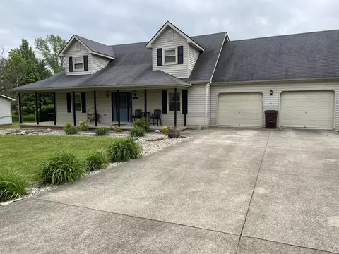 359 Smith Ln, Berea, KY 40403 photo 2