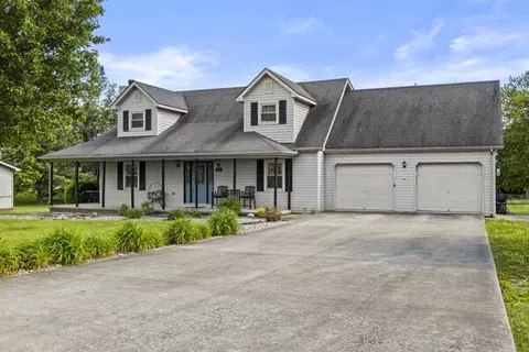 359 Smith Ln, Berea, KY 40403 photo 4