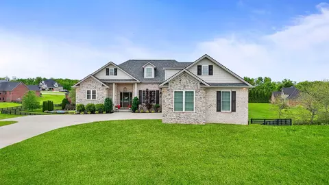 6031 Old South Dr, Richmond, KY 40475