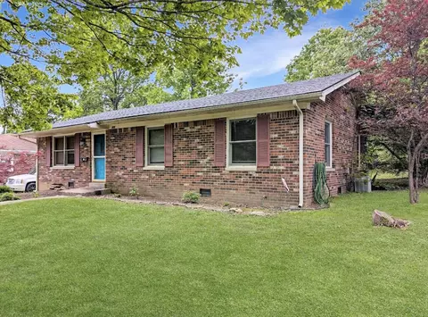 324 Plum St, Lawrenceburg, KY 40342