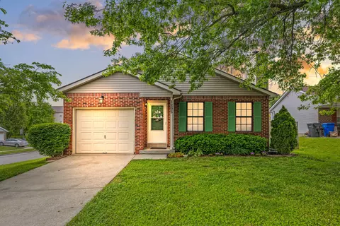 1205 Appian Cir, Lexington, KY 40517