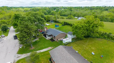 210 Salter Rd, Richmond, KY 40475 photo 2