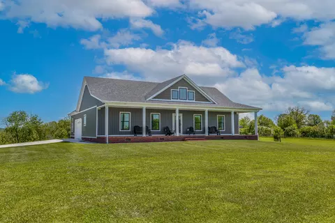 269 Ashley Camp Rd, Harrodsburg, KY 40330