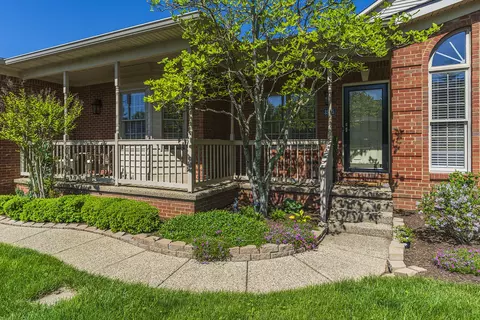 3945 Terrace Woods Ln, Lexington, KY 40513