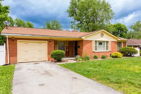 1026 Arapaho Trl, Frankfort, KY 40601